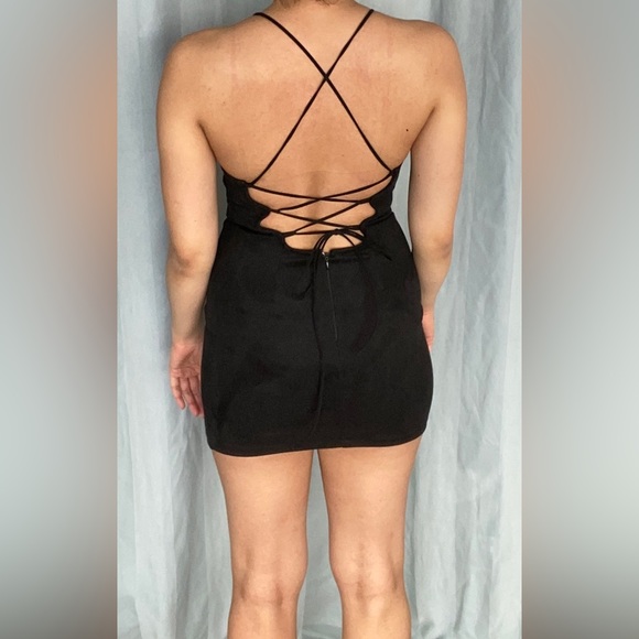 Mendocino dress - Picture 2 of 3